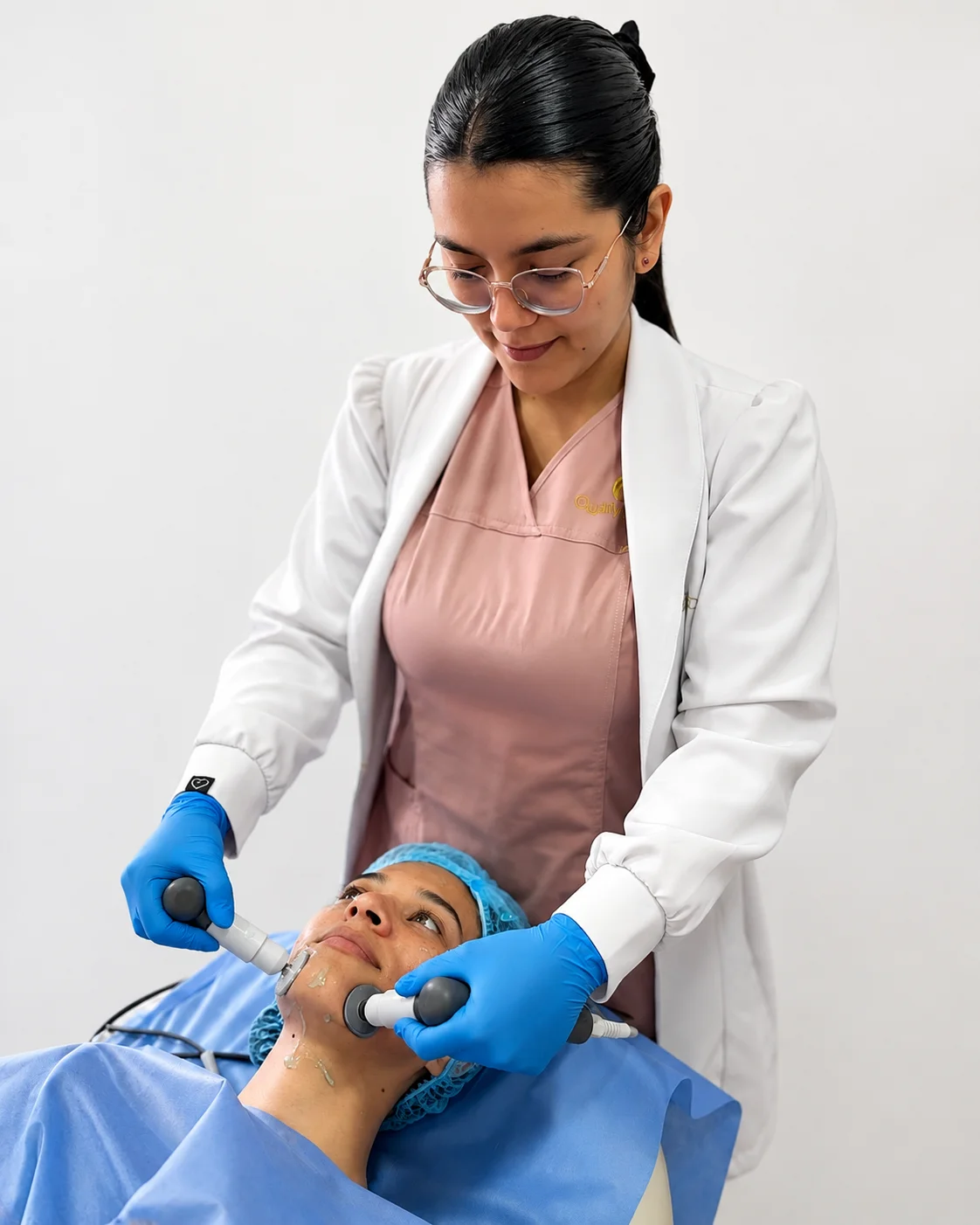 Equipo profesional de estética facial y corporal en GynMedical Clinic